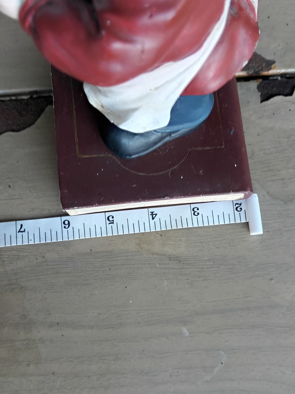 Chef Figurine Bookends - Red and White Kitchen Decor - Picture 4 of 4